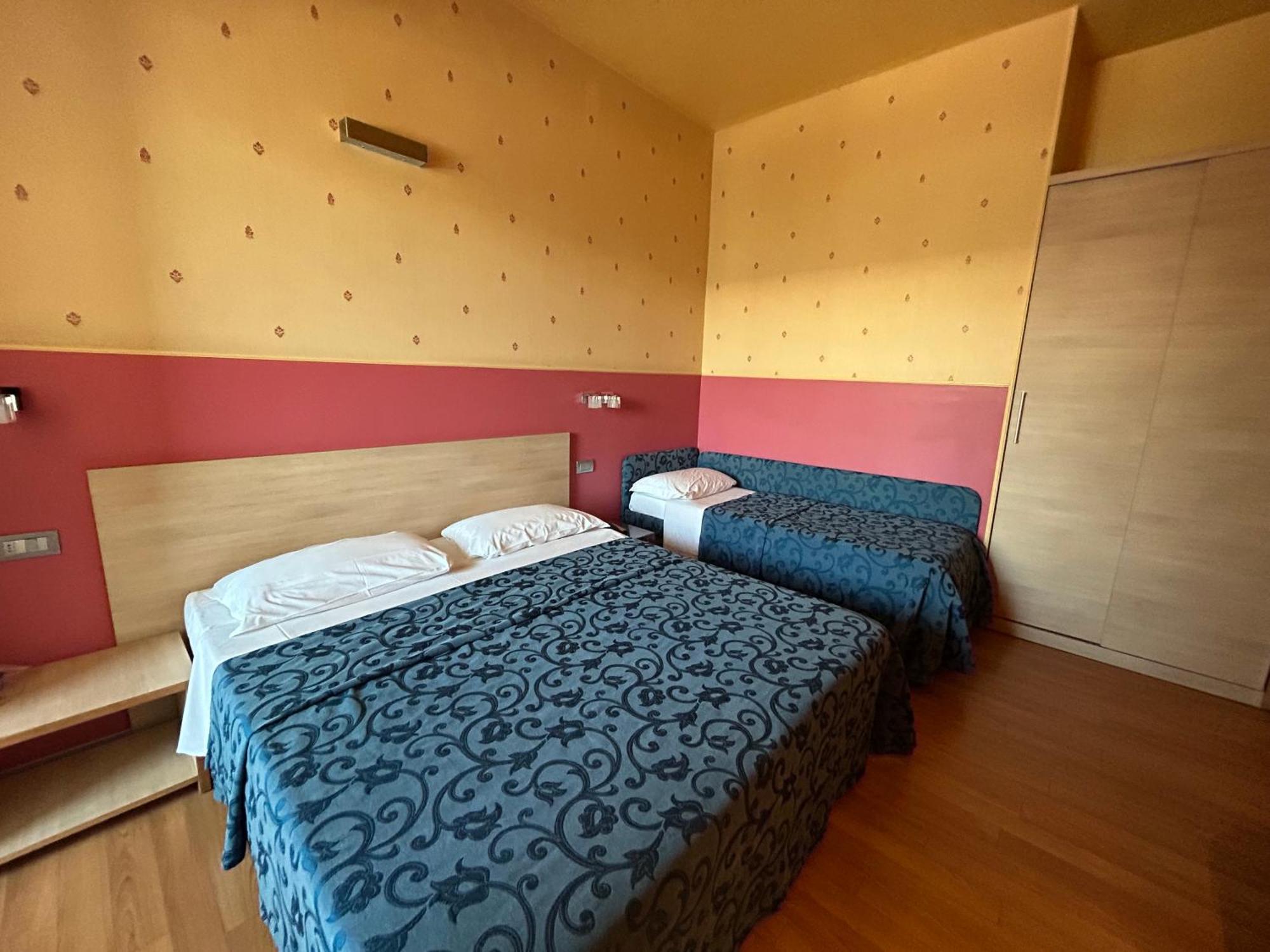Hotel Perla - The Storyhoteller Riccione Exterior photo